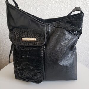 Karam Hanbags Made In NY Black Leather Assymetrical Top Shoulder Bag Vtg ? Rare.